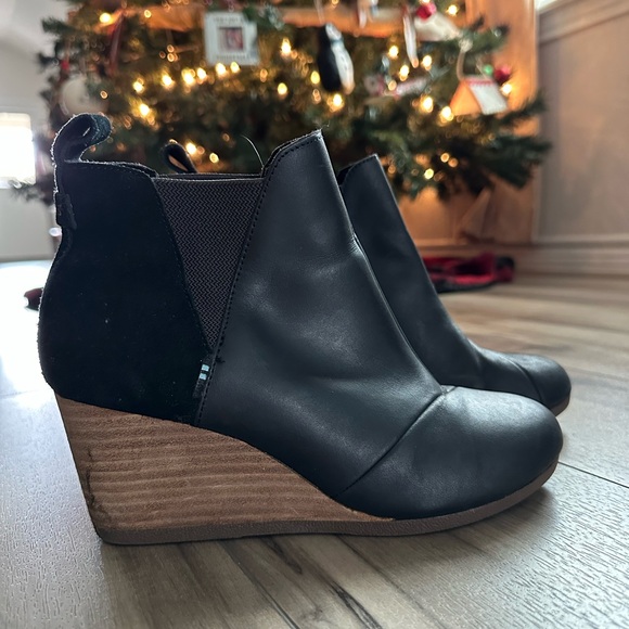 Black Toms boots size 7 - Picture 3 of 6